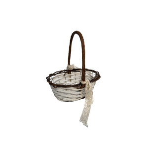 wit gevlochten mandje